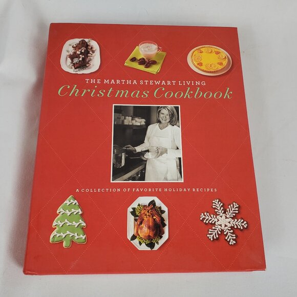 The Martha Stewart Living Christmas Cookbook by Martha Stewart Hardback - Picture 1 of 10